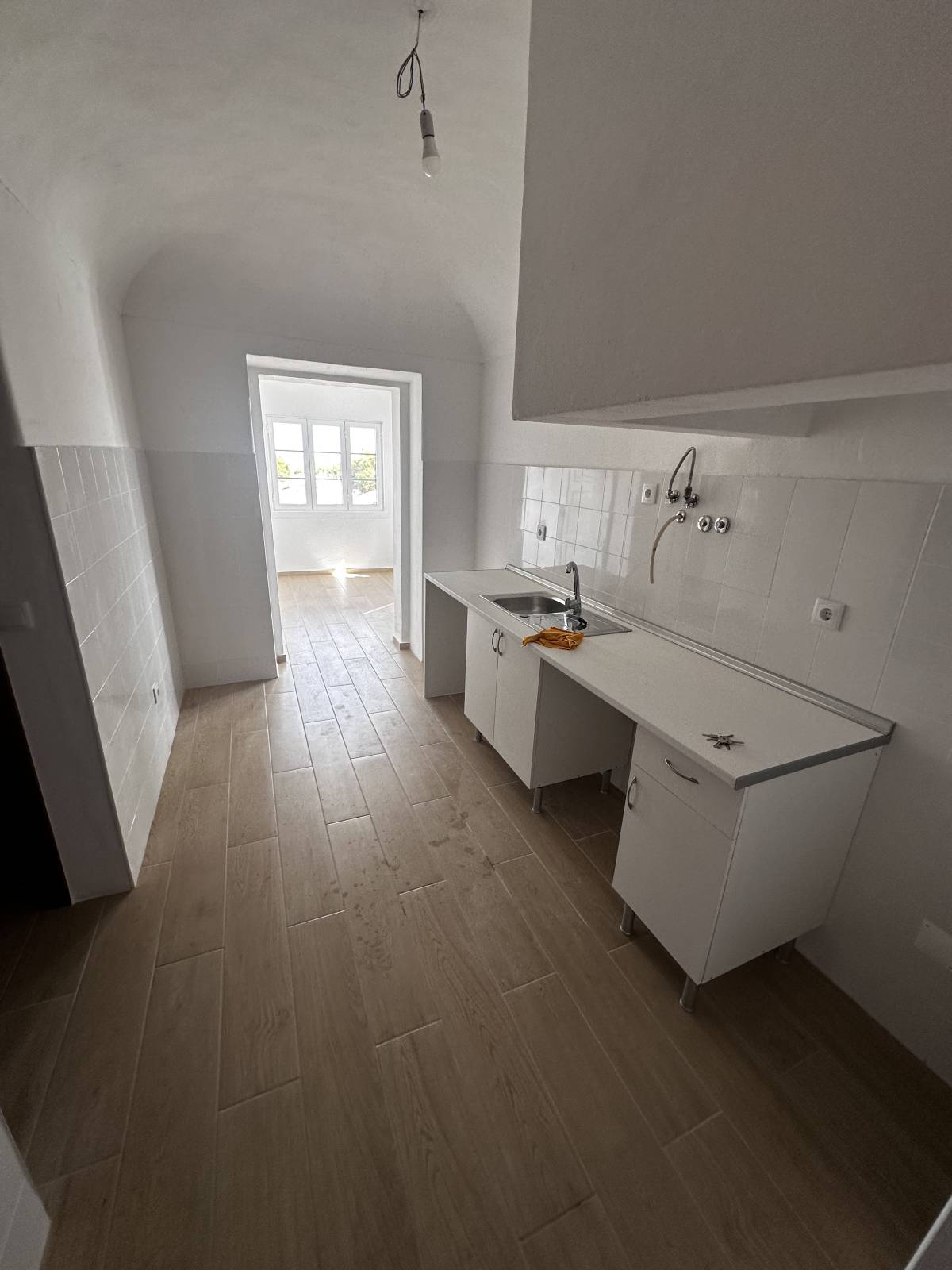 Ozcontrucoes - Portel - Remodelação de Casa de Banho