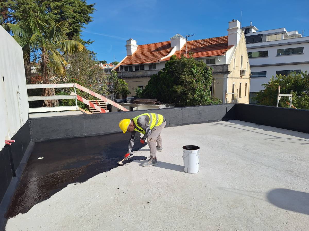 COLECIONADOR DE TRABALHO - Seixal - Siding Installation, Repair, or Removal