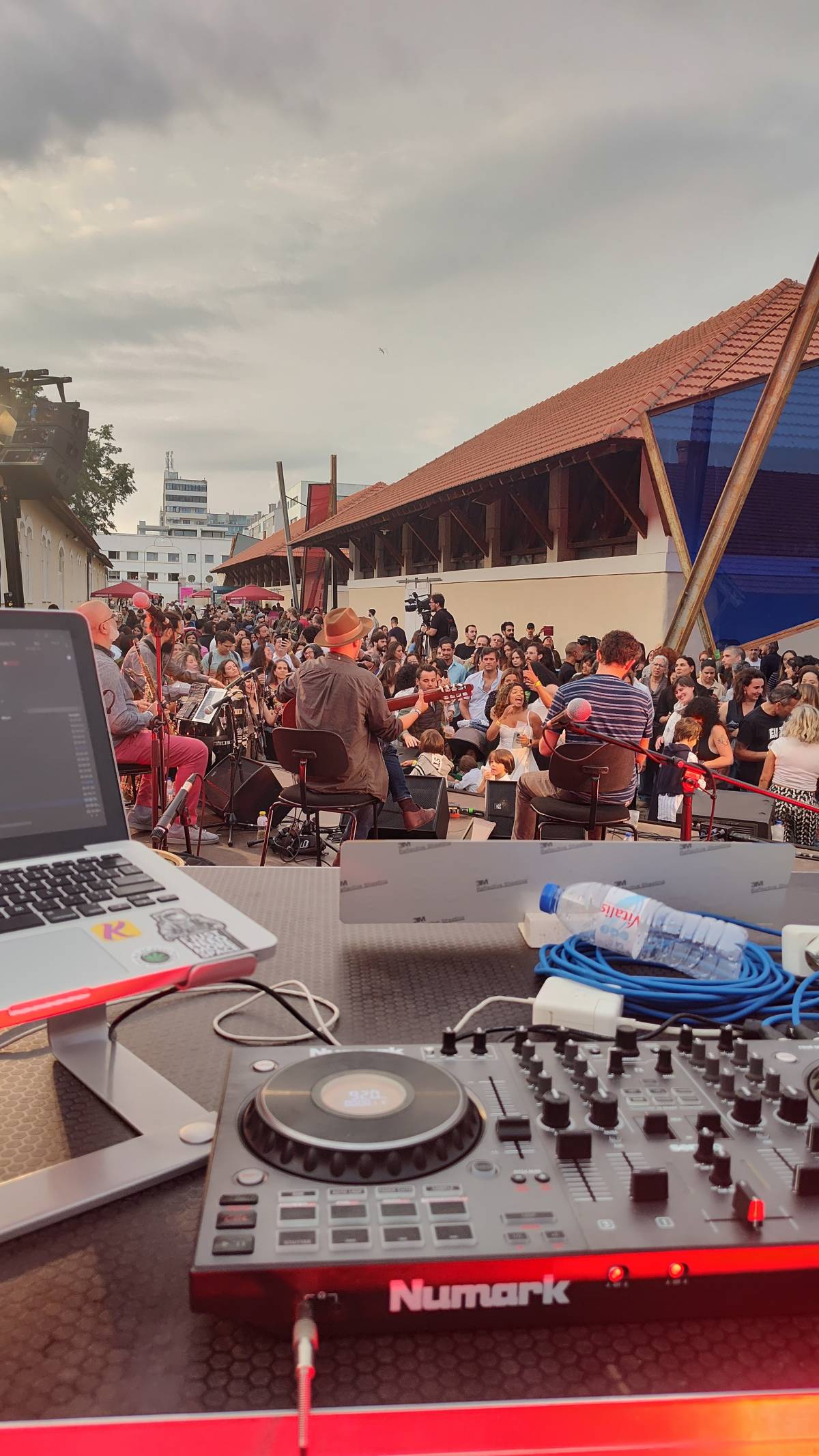 DJ Tumate - Porto - DJ para Festas e Eventos