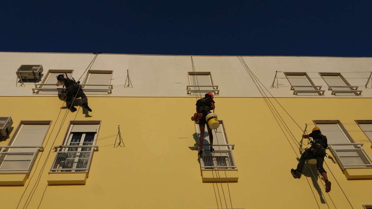 Marcelo Araripe Alpinismo (Eni) - Oeiras - Instalação ou Substituição de Telhado