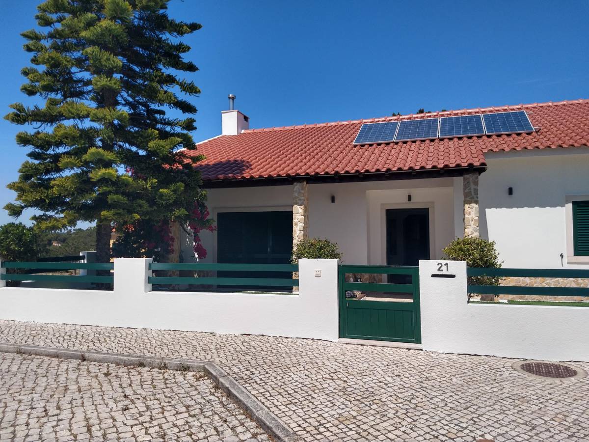 NG Construções LDA - Almada - Roof Cleaning