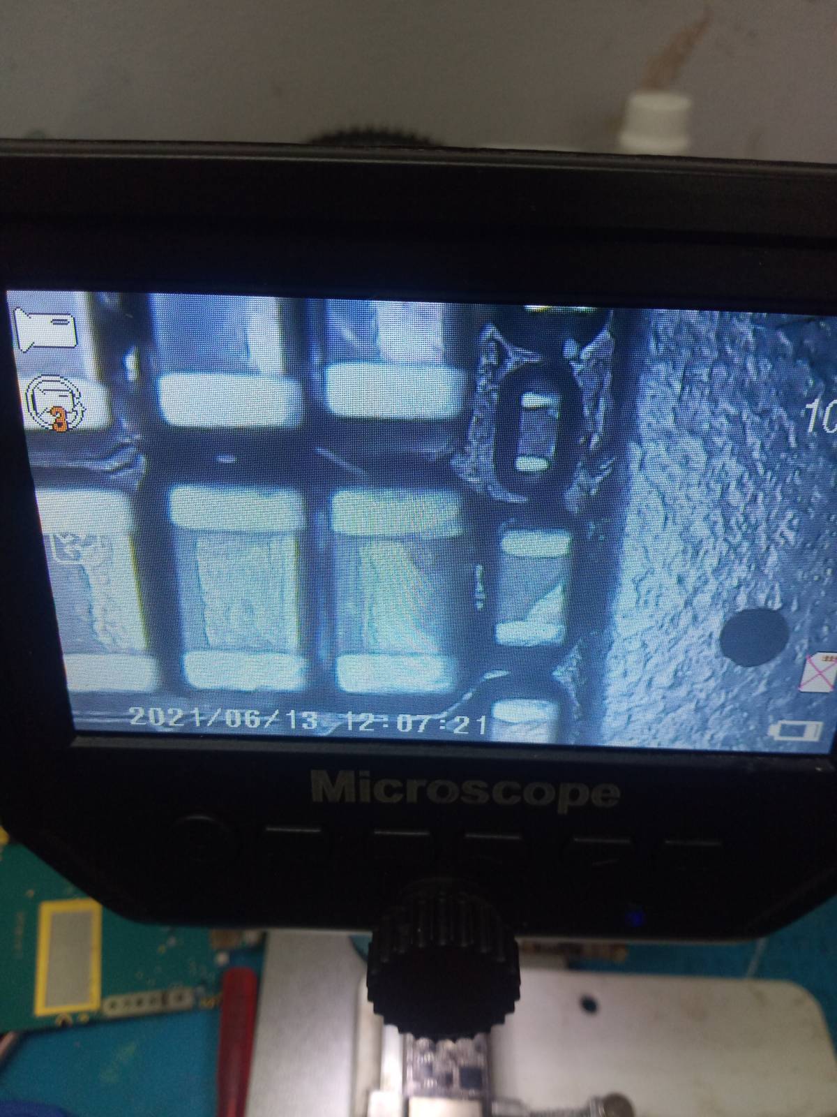 Centro de reparações - Vila Nova de Famalicão - Switch and Outlet Installation