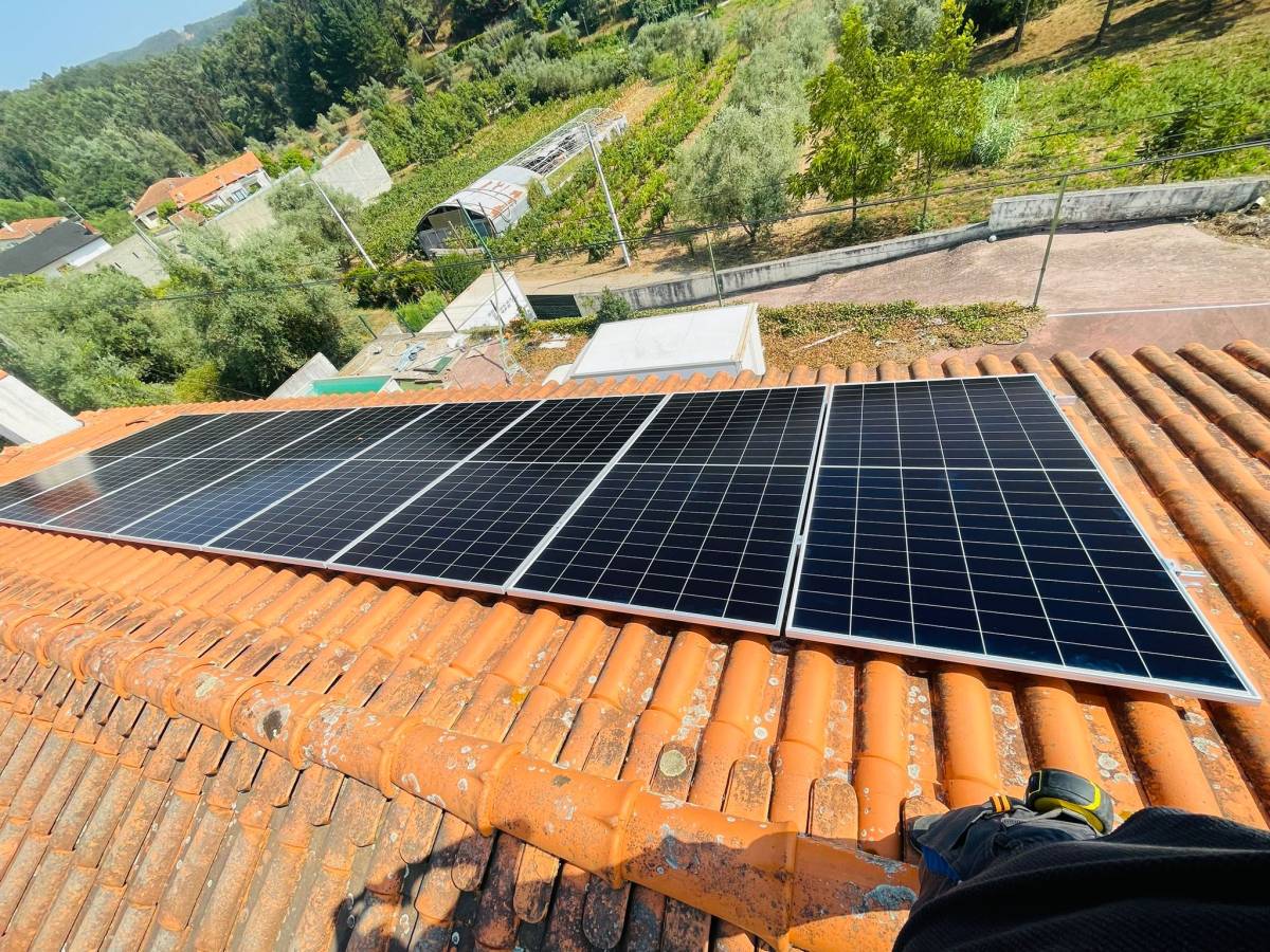 PRIMEWATT - Albergaria-a-Velha - Instalação de Painel Solar