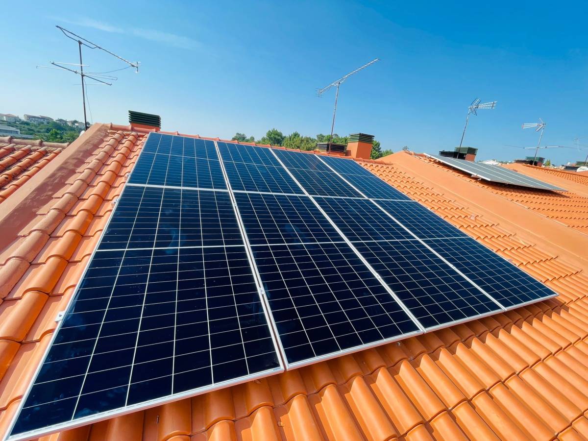 PRIMEWATT - Albergaria-a-Velha - Instalação de Painel Solar