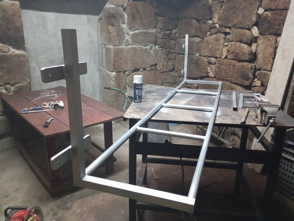 Tornearia Marques - Guimarães - Garage Door Repair