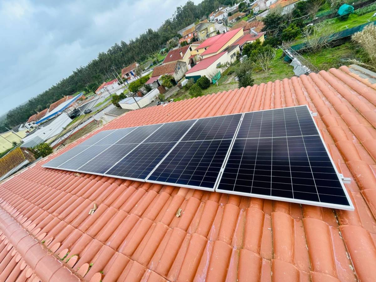 PRIMEWATT - Albergaria-a-Velha - Instalação de Painel Solar