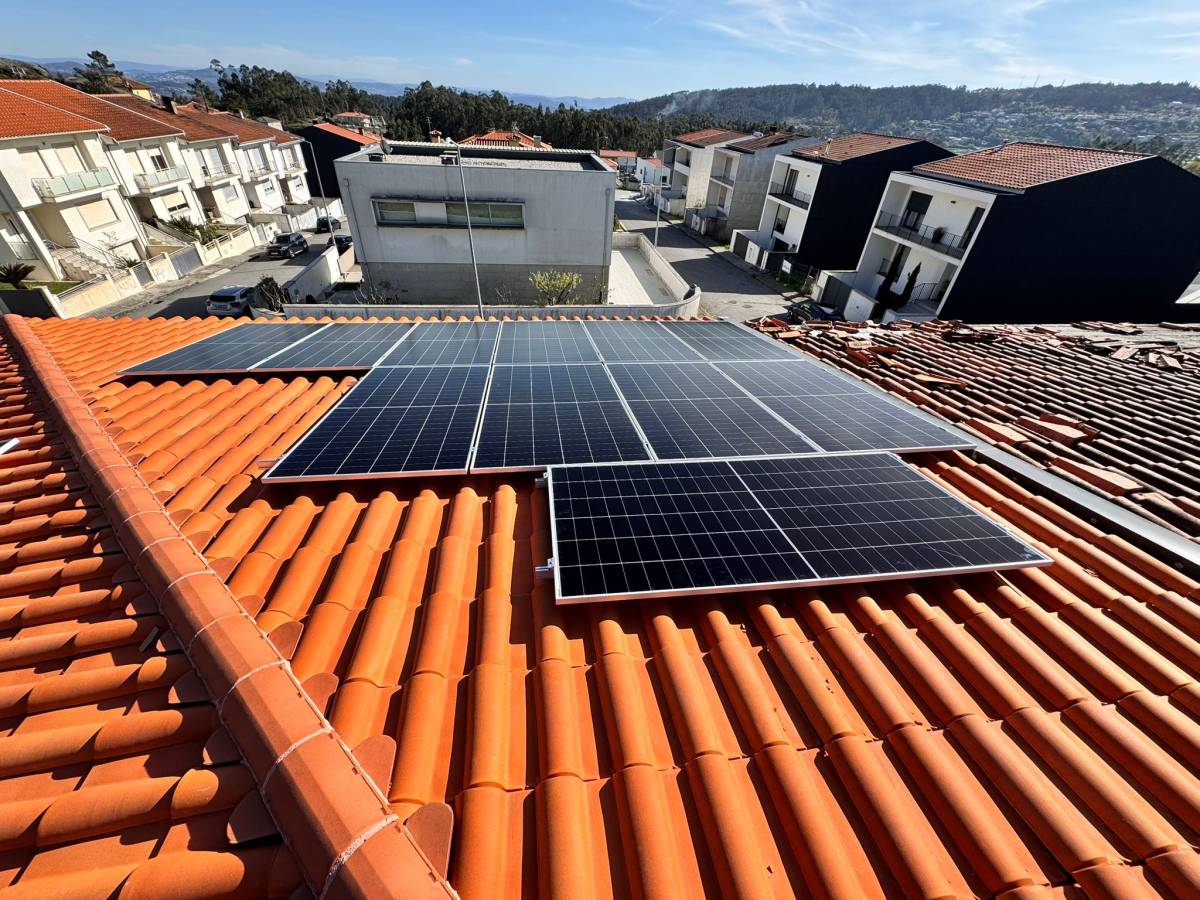 PRIMEWATT - Albergaria-a-Velha - Instalação de Painel Solar