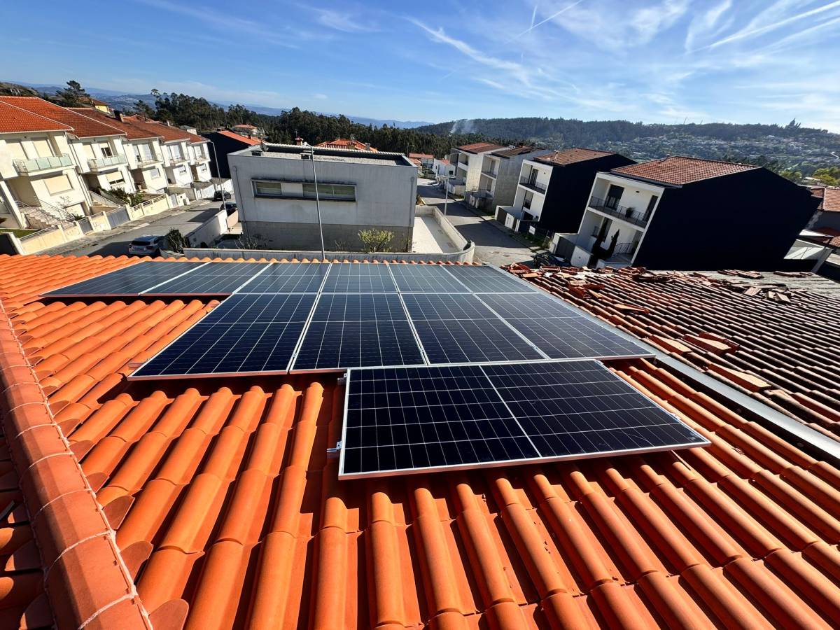 PRIMEWATT - Albergaria-a-Velha - Instalação de Painel Solar