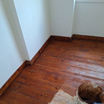 COLECIONADOR DE TRABALHO - Seixal - Vinyl or Linoleum Repair or Partial Replacement