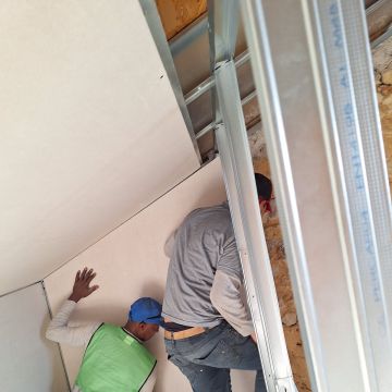 COLECIONADOR DE TRABALHO - Seixal - Interior Wall Addition