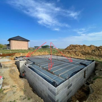 Menorah construções. João Reis - Santarém - Limpeza de Telhado