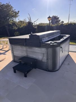Limpeza e Manutenção de Jacuzzi e Spa