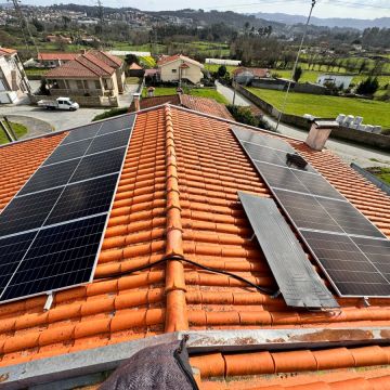PRIMEWATT - Albergaria-a-Velha - Instalação de Painel Solar
