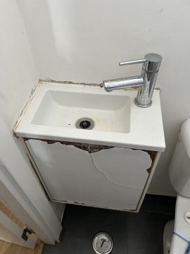 Adrian Viloria - Lisboa - Montagem de Mesa de Bilhar