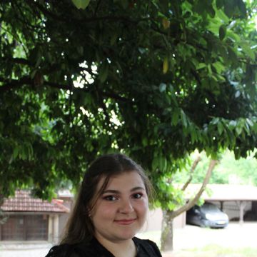 Matilde Lopes - Maia - House Sitting