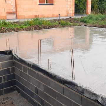 Menorah construções. João Reis - Santarém - Revestimento de Pavimento