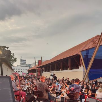 DJ Tumate - Porto - DJ para Festas e Eventos