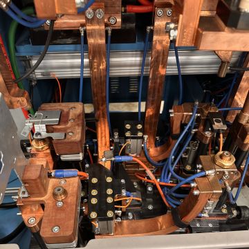 Irmaos Voltagem - Oliveira de Azeméis - Instalação de Lâmpada