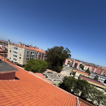 Bruno Silva - Cascais - Réparation ou remplacement de revêtement de sol en vinyle ou en linoléum