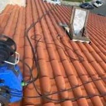 Ermano Colombo - Leiria - Tile Repair