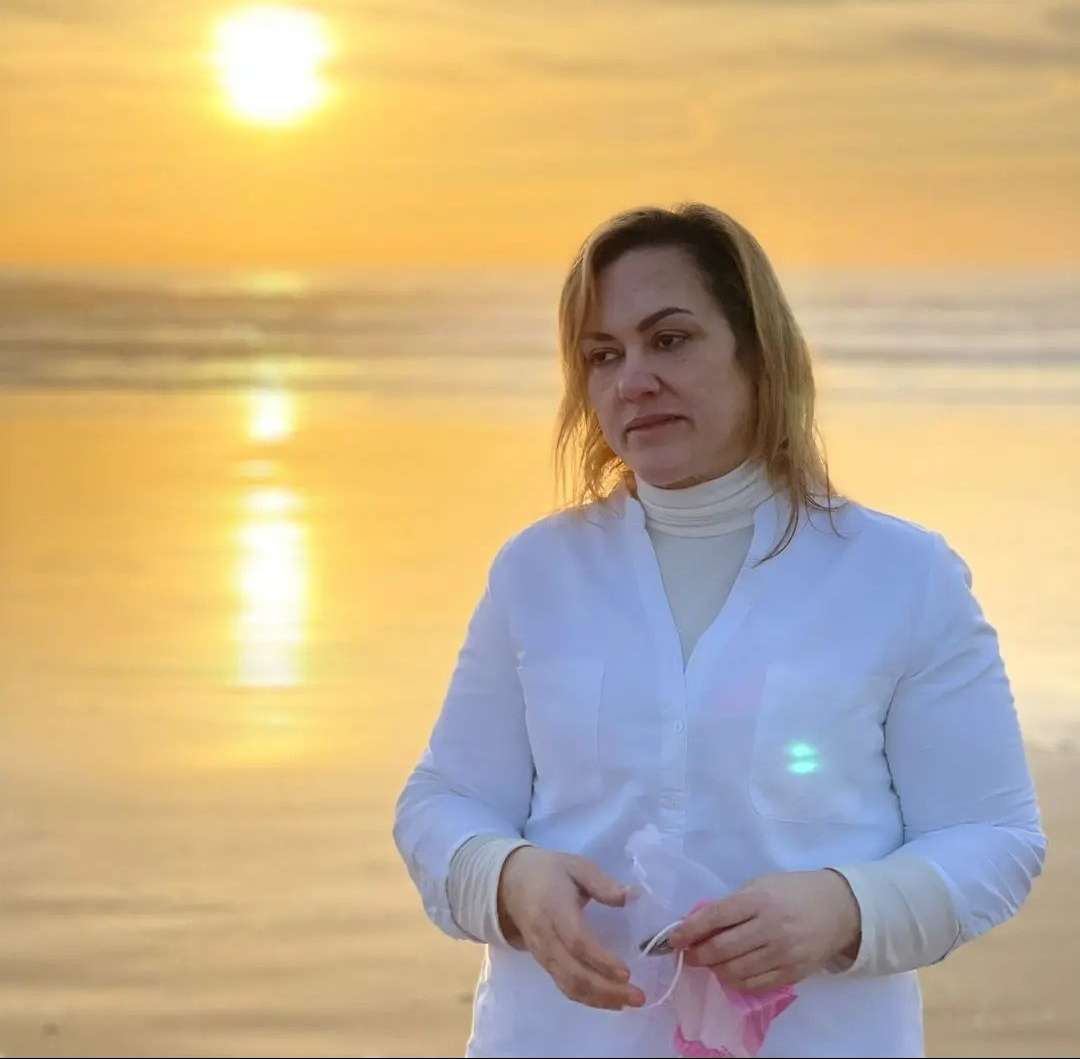 Adriana de Almeida médium vidente - Almada - Tratamento Reiki
