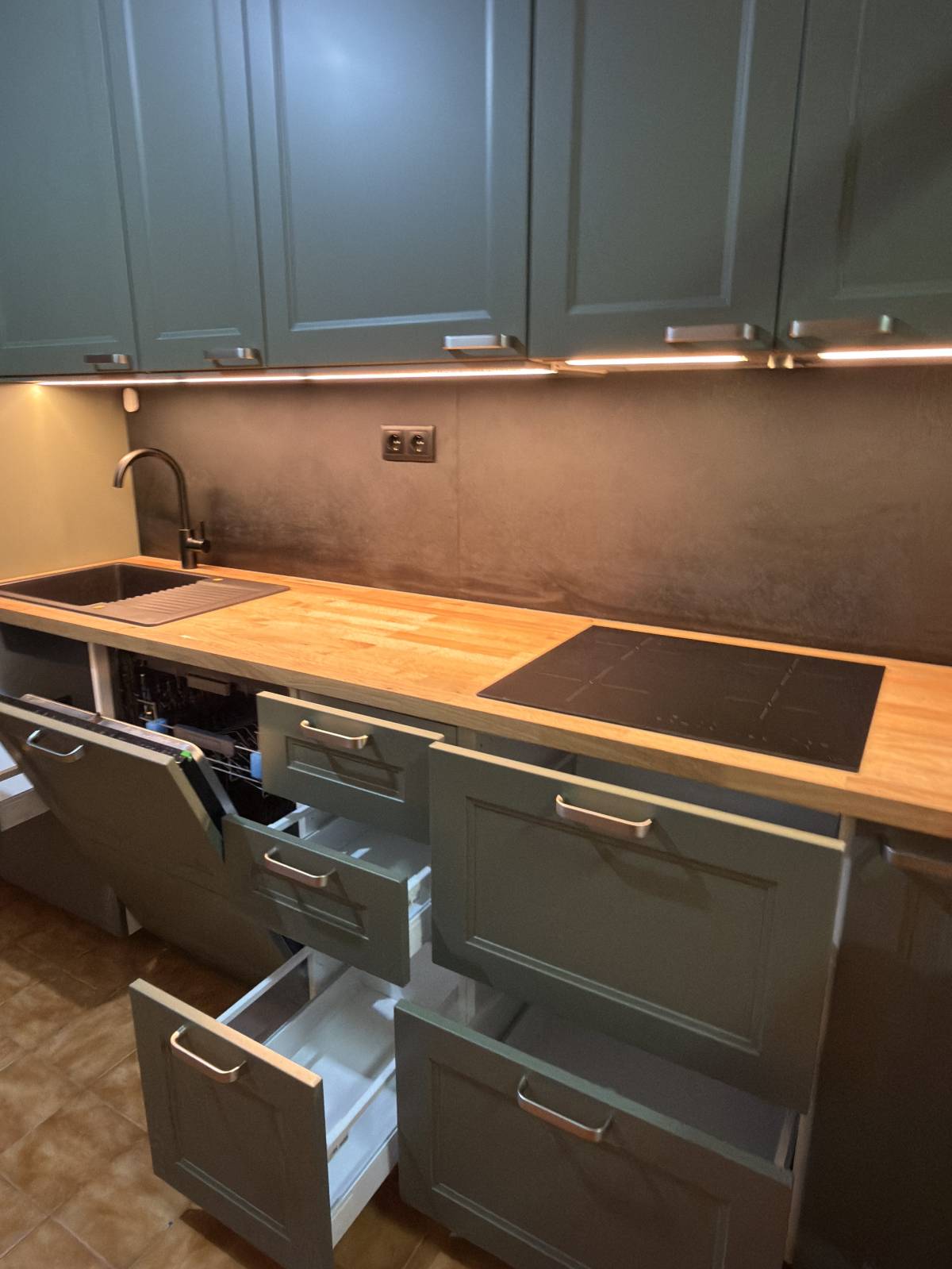 Cocinasyalgomas.ve - Porto - Remodelación de cocinas