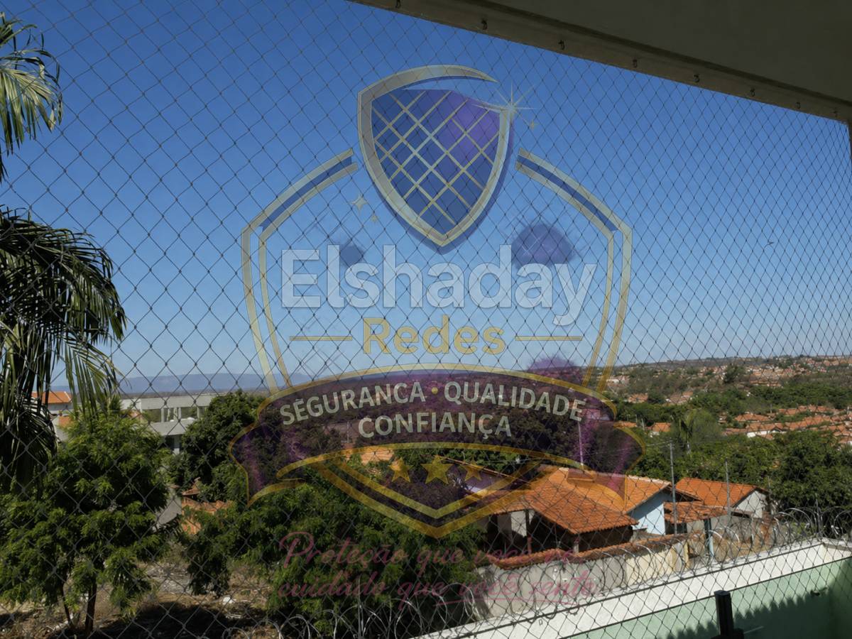 Elshaday Redes Segurança - Cascais - Terrassenüberdachung montieren