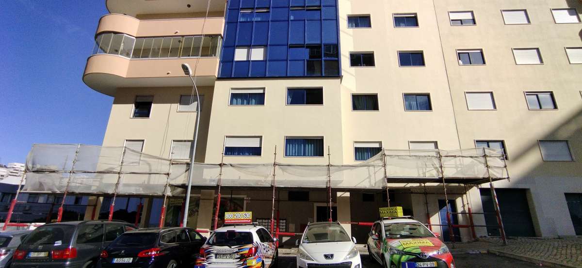 Edivelton - Almada - Remoção de Tronco de Árvore