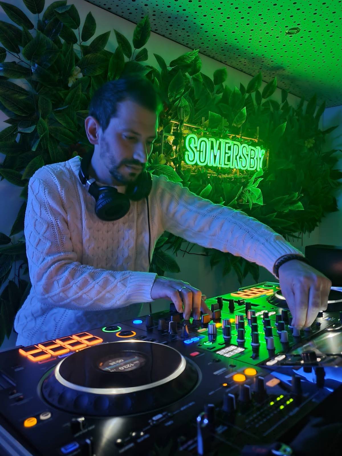 Djpaulkings - Vila Nova de Gaia - DJ para Festas e Eventos