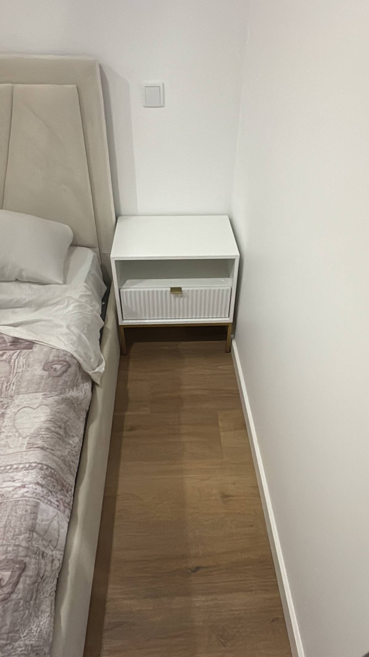 André ferreira - Penafiel - Entertainment Center or TV Stand Assembly
