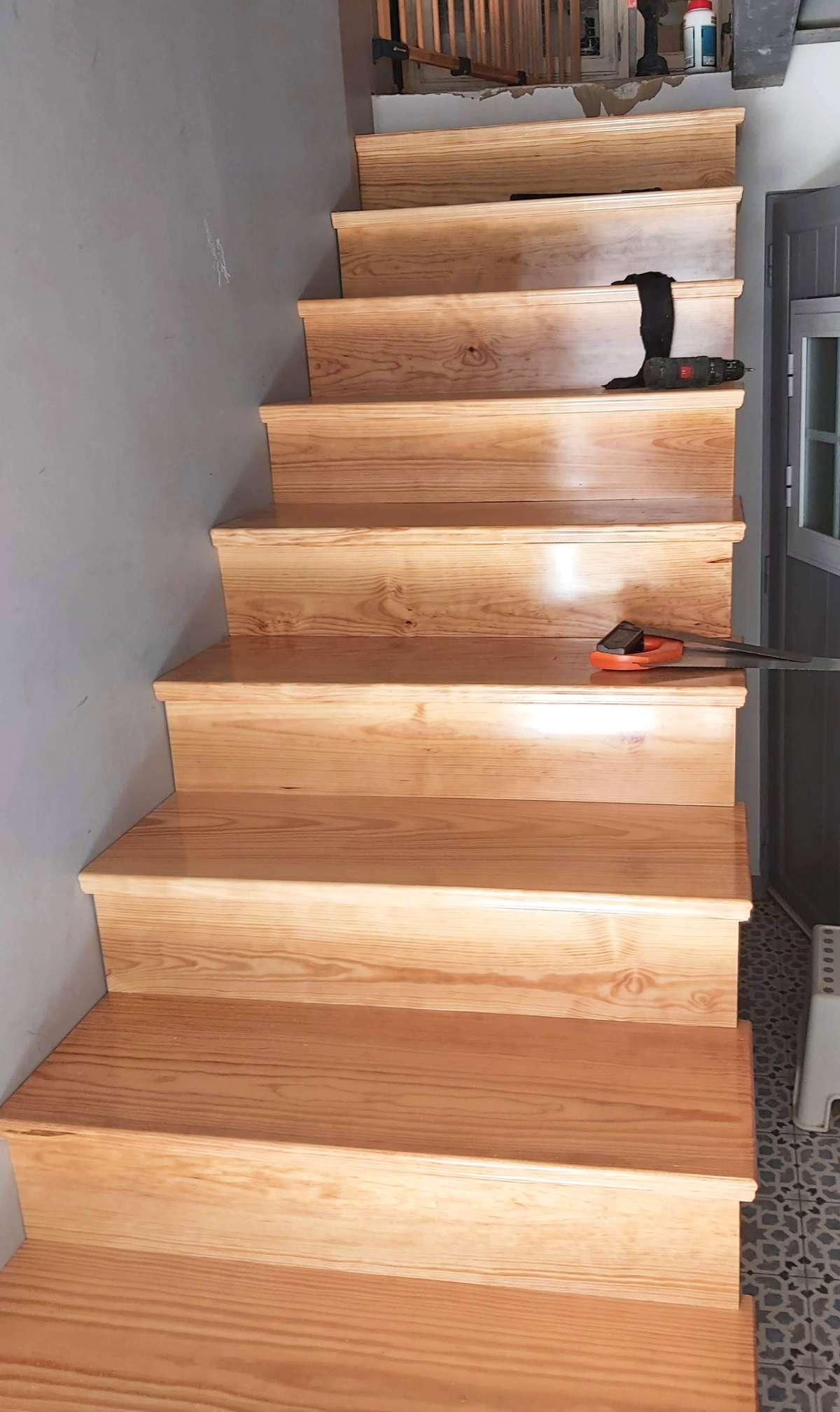 Leonel Mota - Alcobaça - Reparação de Escadas e Escadarias