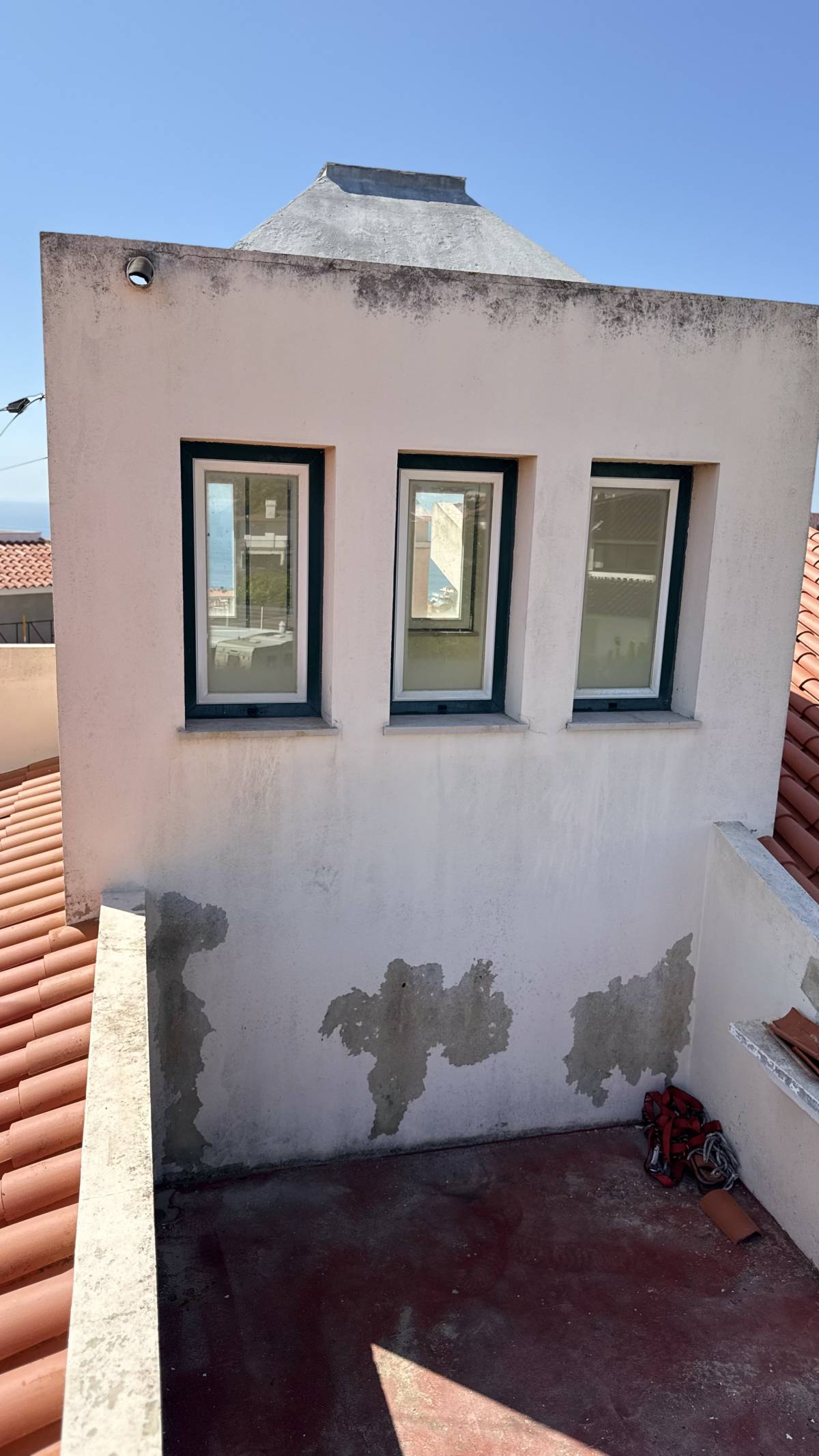 DistintoLar - Lisboa - Reparação e Texturização de Paredes de Pladur