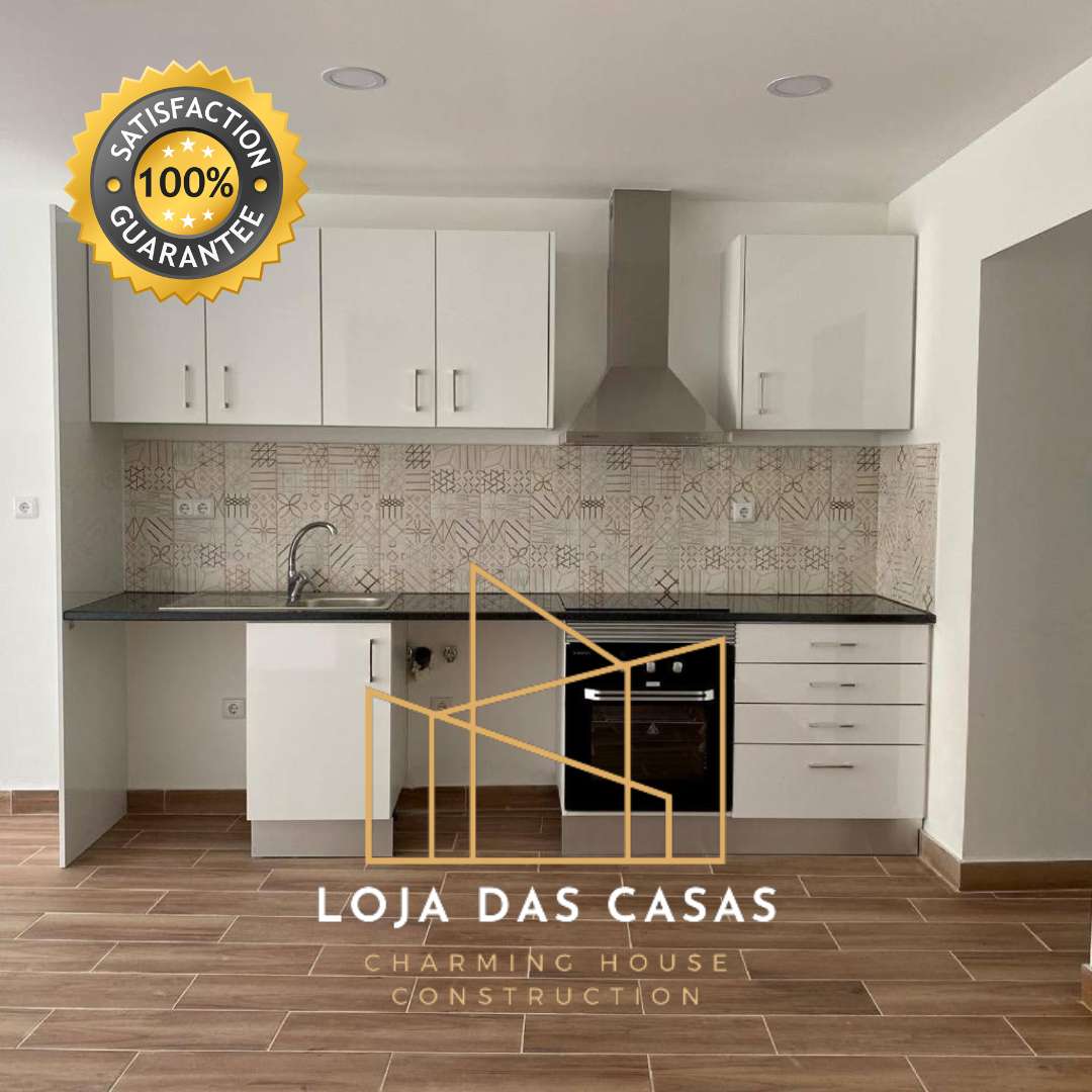 Loja das Casas - Ílhavo - Pool Table Assembly