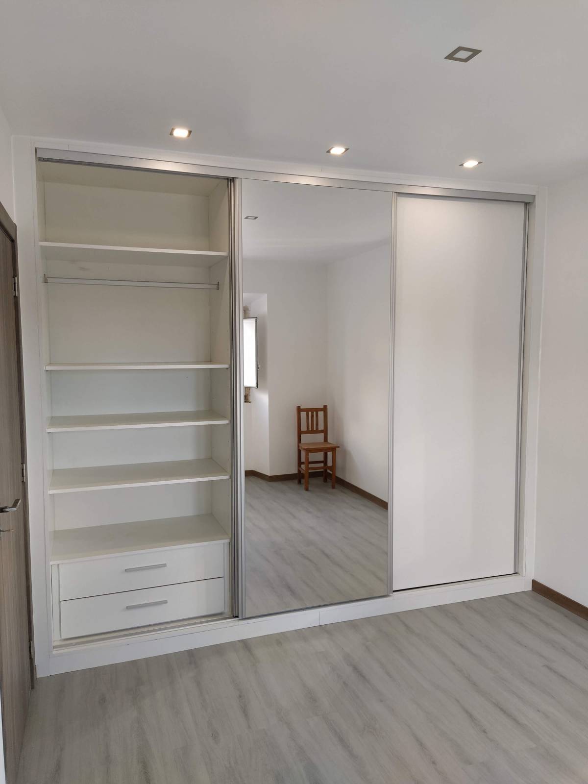Dinis Almeida - remodelações e manutenção - Alcobaça - Bodenfliesen verlegen