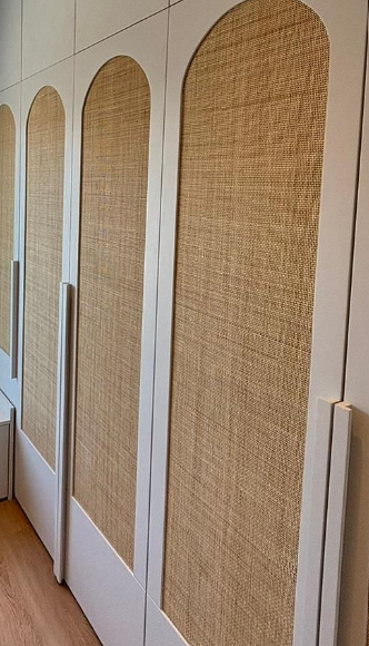 Portochic Furniture - Paredes - Drapery Installation or Replacement