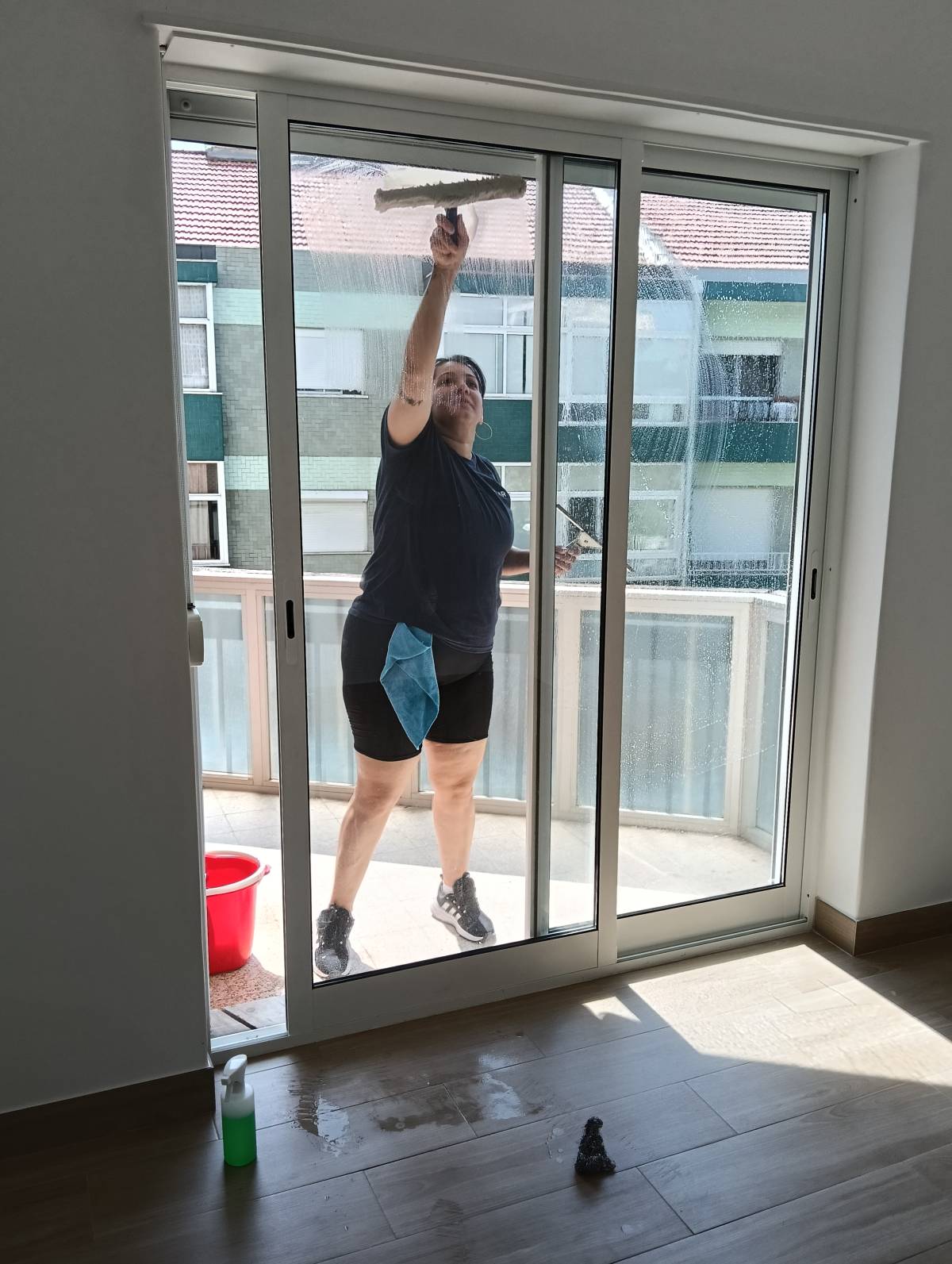 Patrícia Fernandes - Almada - Limpeza de Garagem