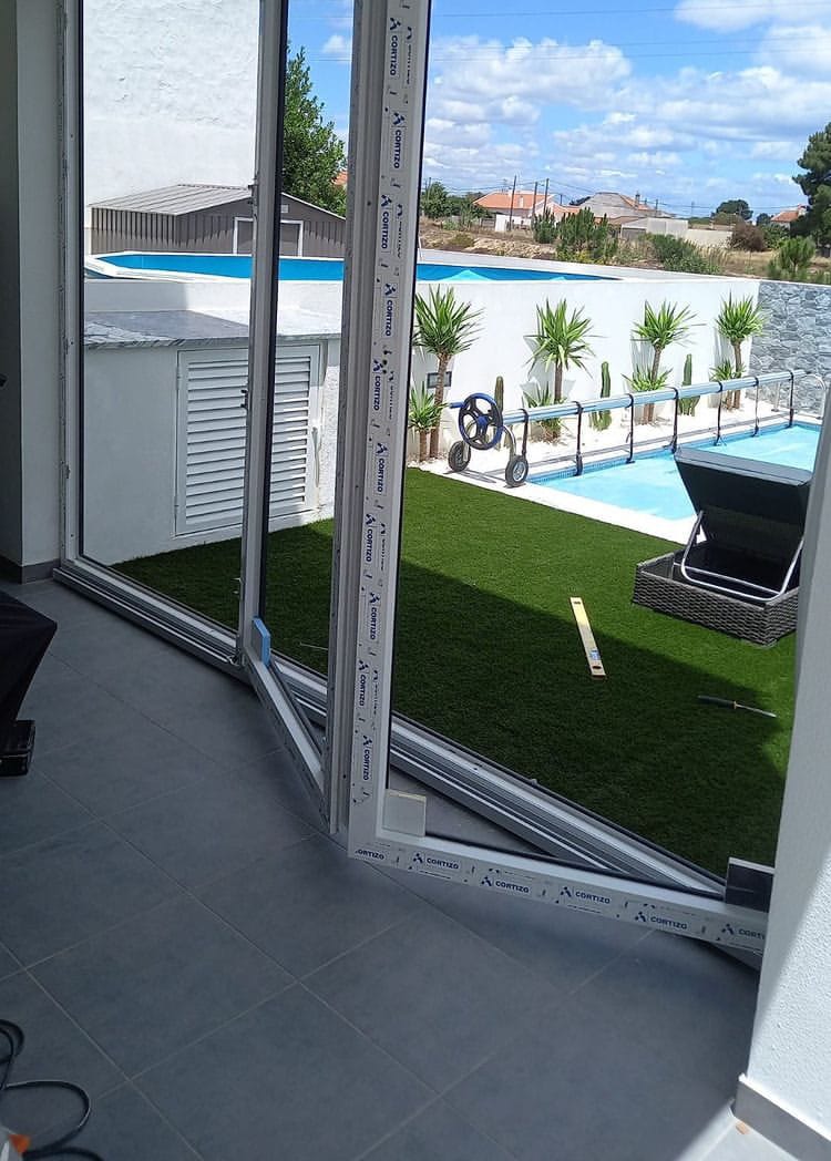 JM Perfect - Lisboa - Windows