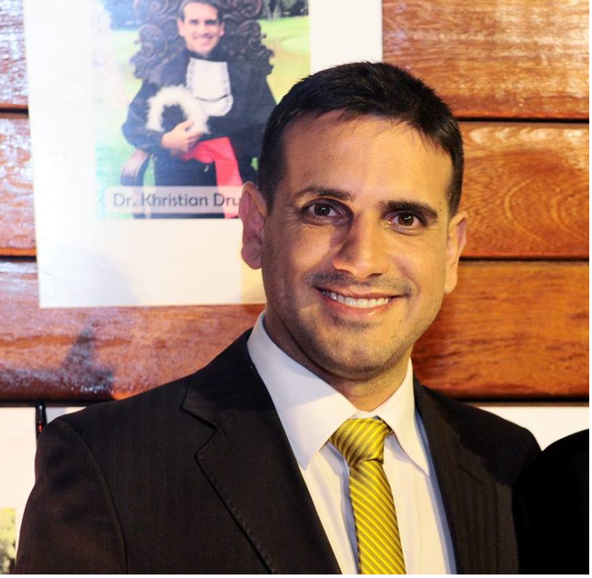 Khristian Drummond - Braga - Terapia de Casal