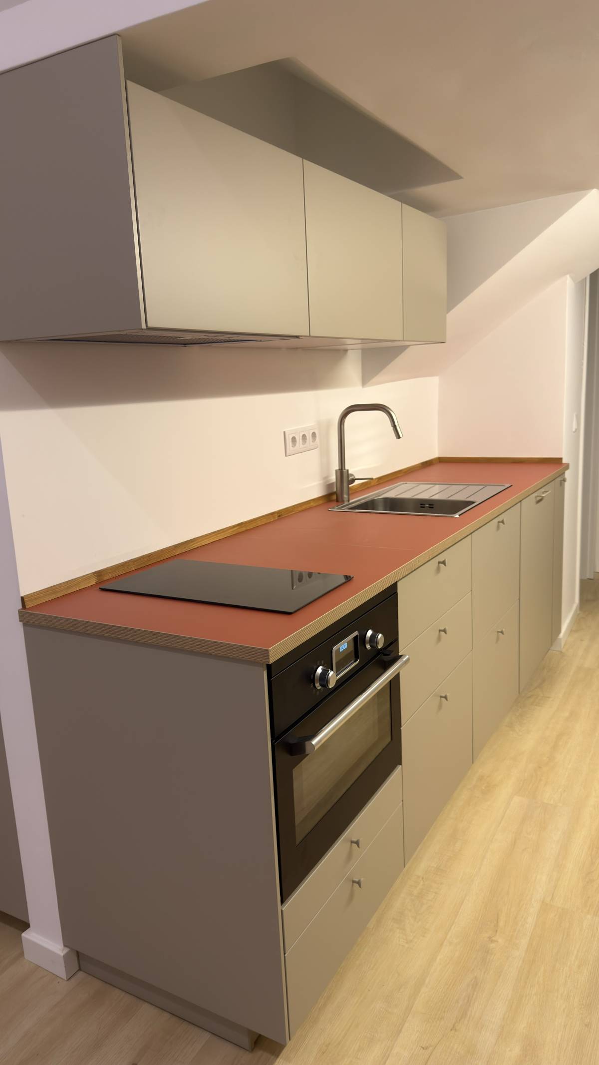 Cocinasyalgomas.ve - Porto - Remodelación del ático