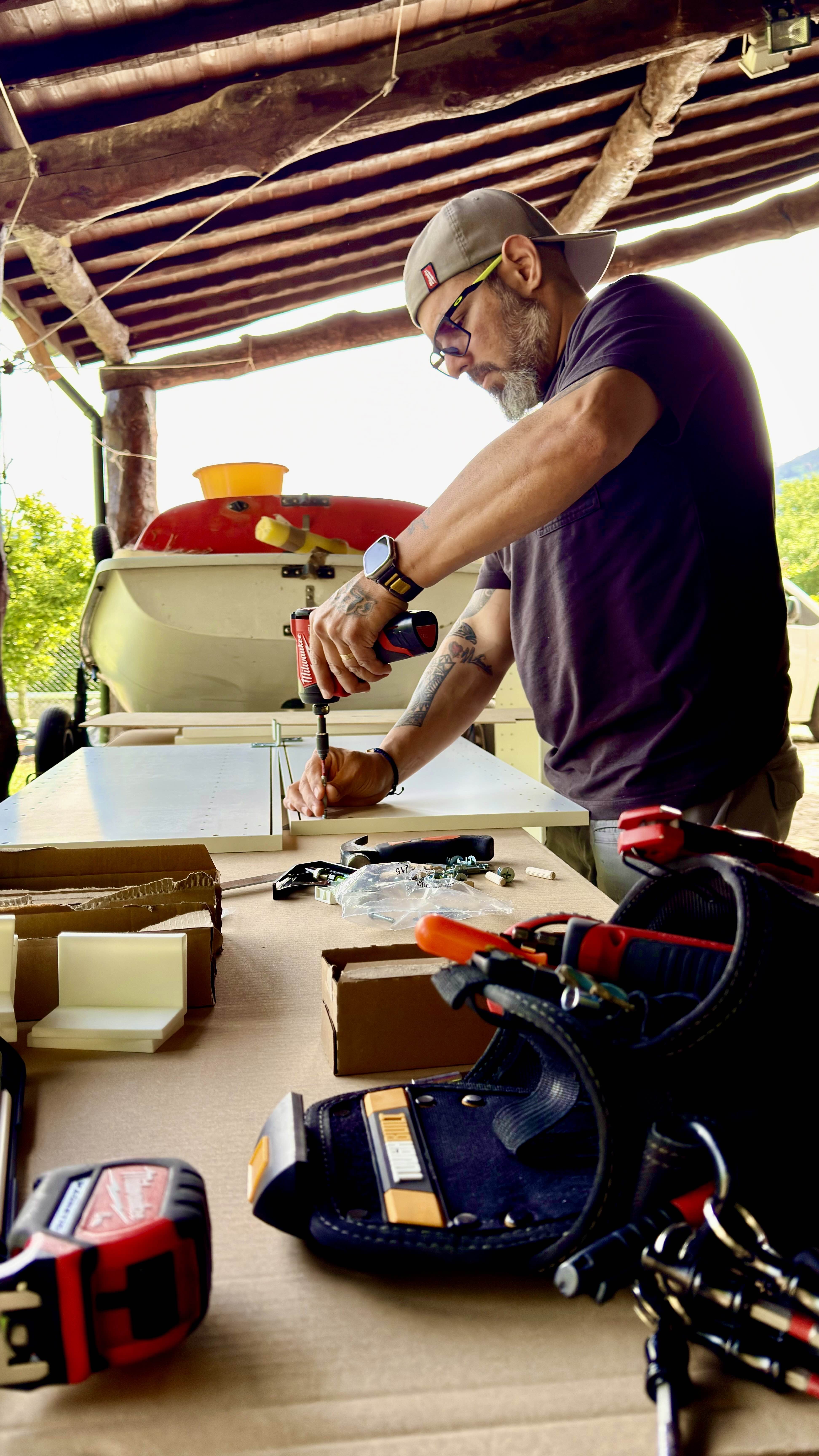 Cocinasyalgomas.ve - Porto - Reparaciones de armarios
