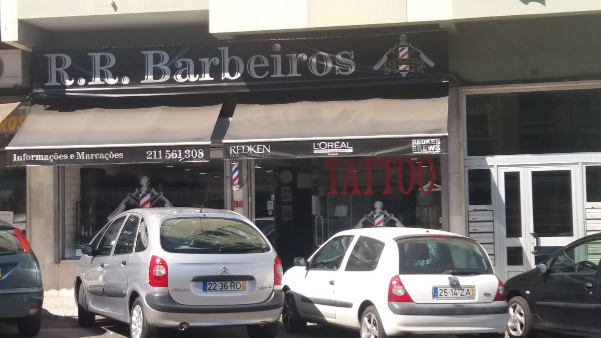 RR BARBEIROS & TATTOO - Amadora - Barbeiros