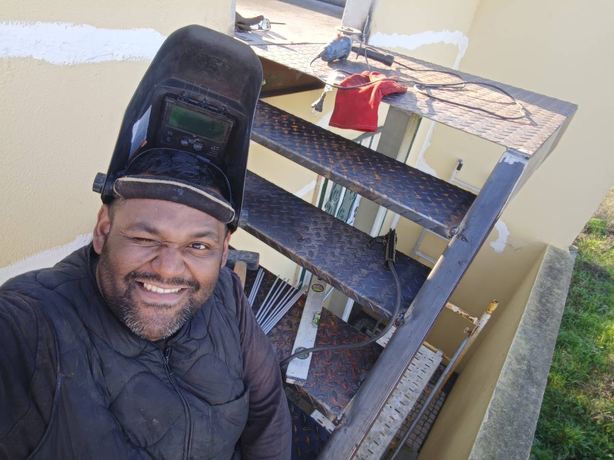 Nivaldo Souza - Sobral de Monte Agraço - Réparation de porte de garage
