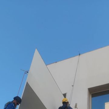 Potência Expressiva - Porto - Reparação de Painel Solar