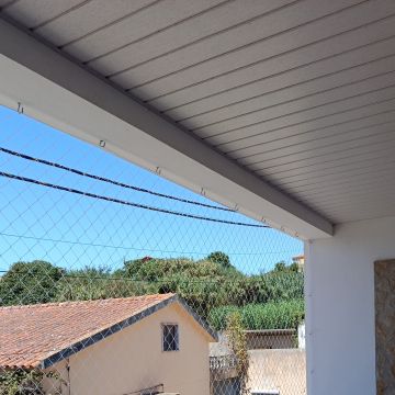 Elshaday Redes Segurança - Cascais - Terrassenüberdachung montieren