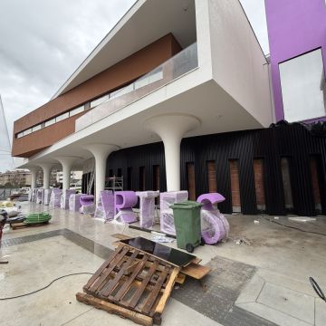 Ivan Lugo - Gondomar - Pavillon reparieren oder pflegen