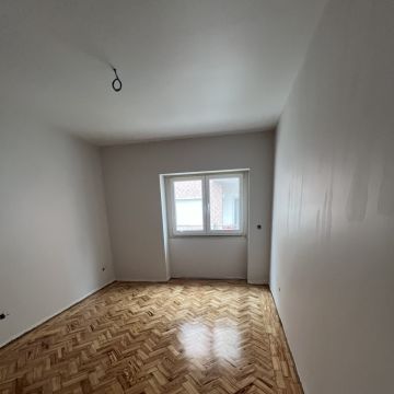 Benice  Remodelações - Rio Maior - Reparação de Corrimão