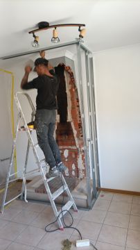 Luis Miguel - Rio Maior - Exterior Painting