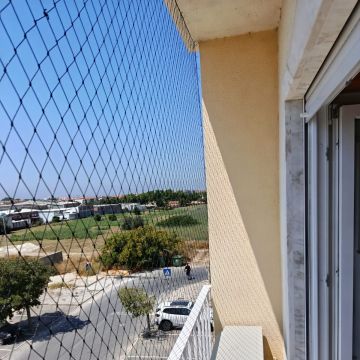 Elshaday Redes Segurança - Cascais - Terrassenüberdachung montieren