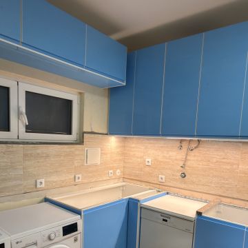 Cocinasyalgomas.ve - Porto - Remodelación de armarios