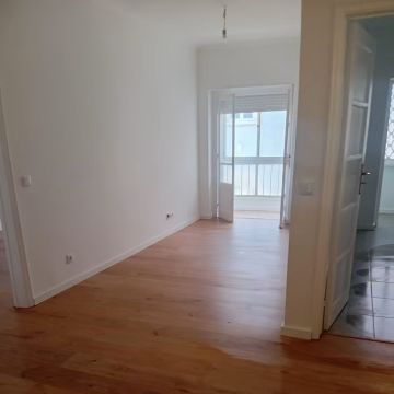 Jocasima Remodelações - Sintra - Geländer reparieren